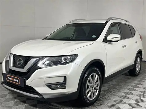 Nissan X-Trail for hire in Nairobi Kenya