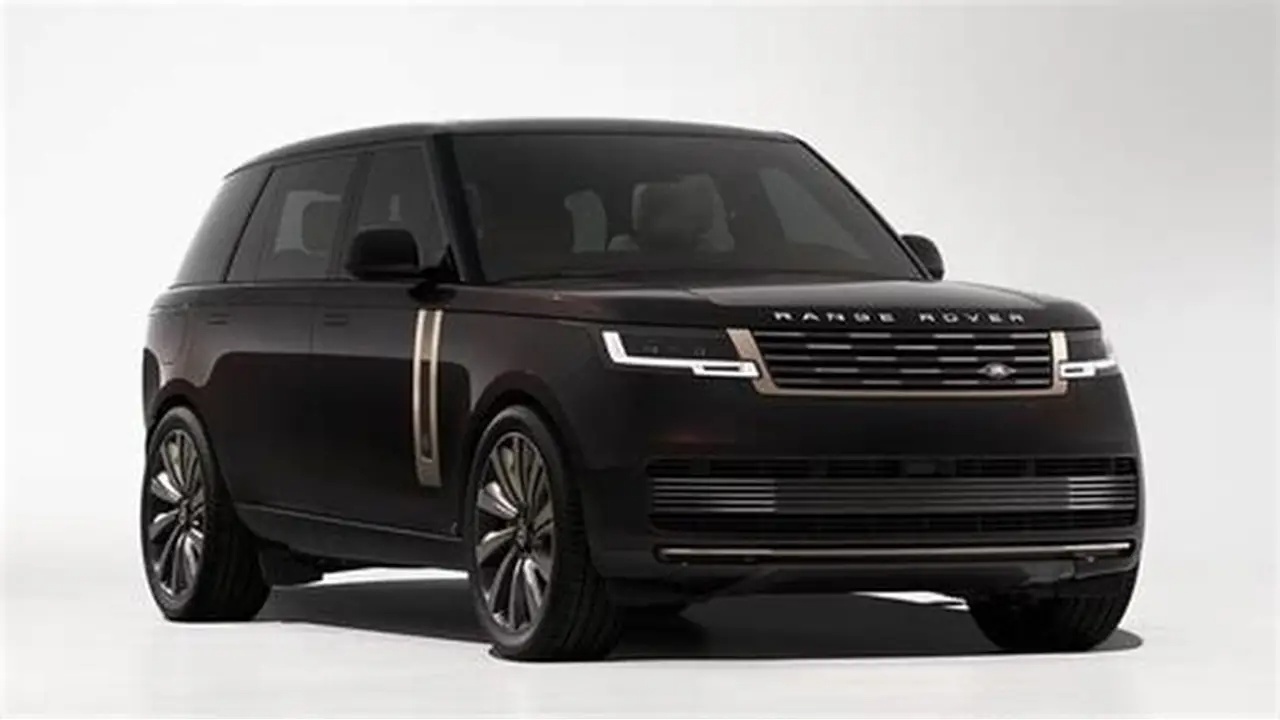 Range Rover Vogue Safari for hire in Nairobi
